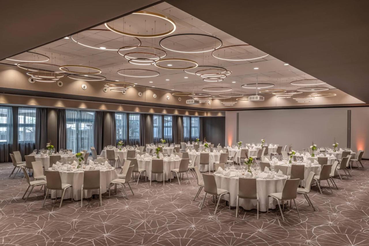 Cologne Marriott Hotel Bagian luar foto The ballroom