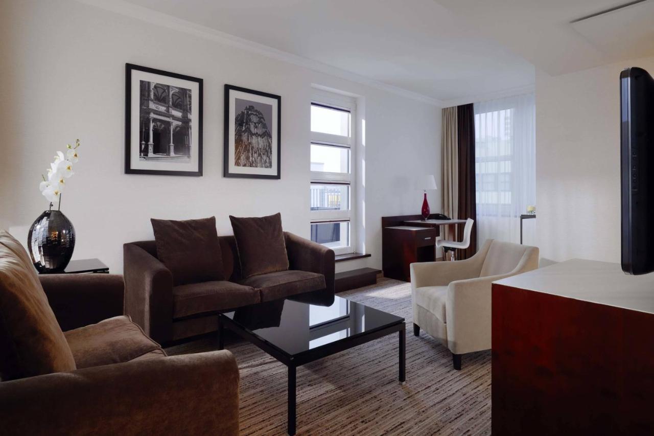 Cologne Marriott Hotel Bagian luar foto