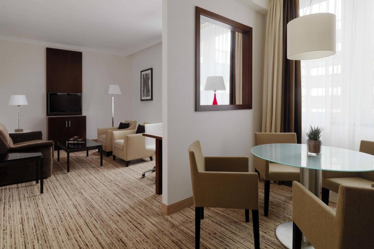 Cologne Marriott Hotel Bagian luar foto