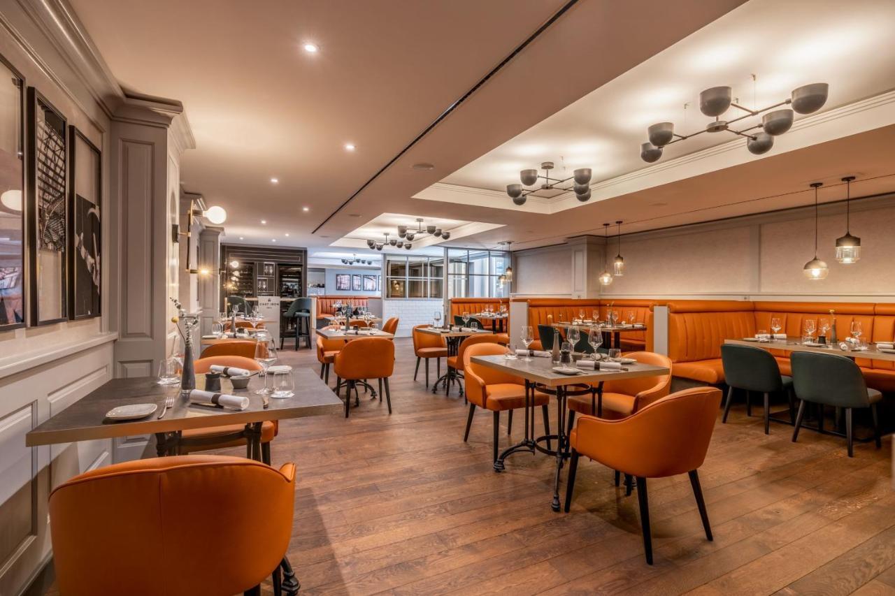 Cologne Marriott Hotel Bagian luar foto Interior of the restaurant